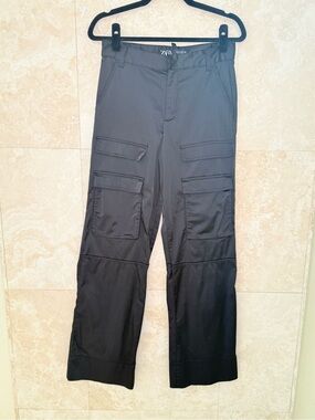Zara Black Shiny Finish Cargo Pants Multiple Pockets Straight Leg Size XS EUC